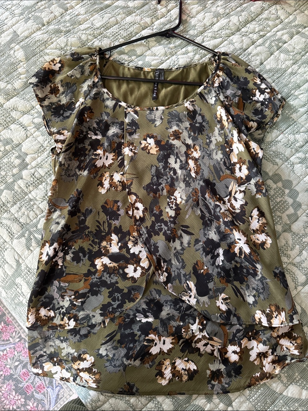 Olive Floral Short Sleeve Blouse - Unbranded
